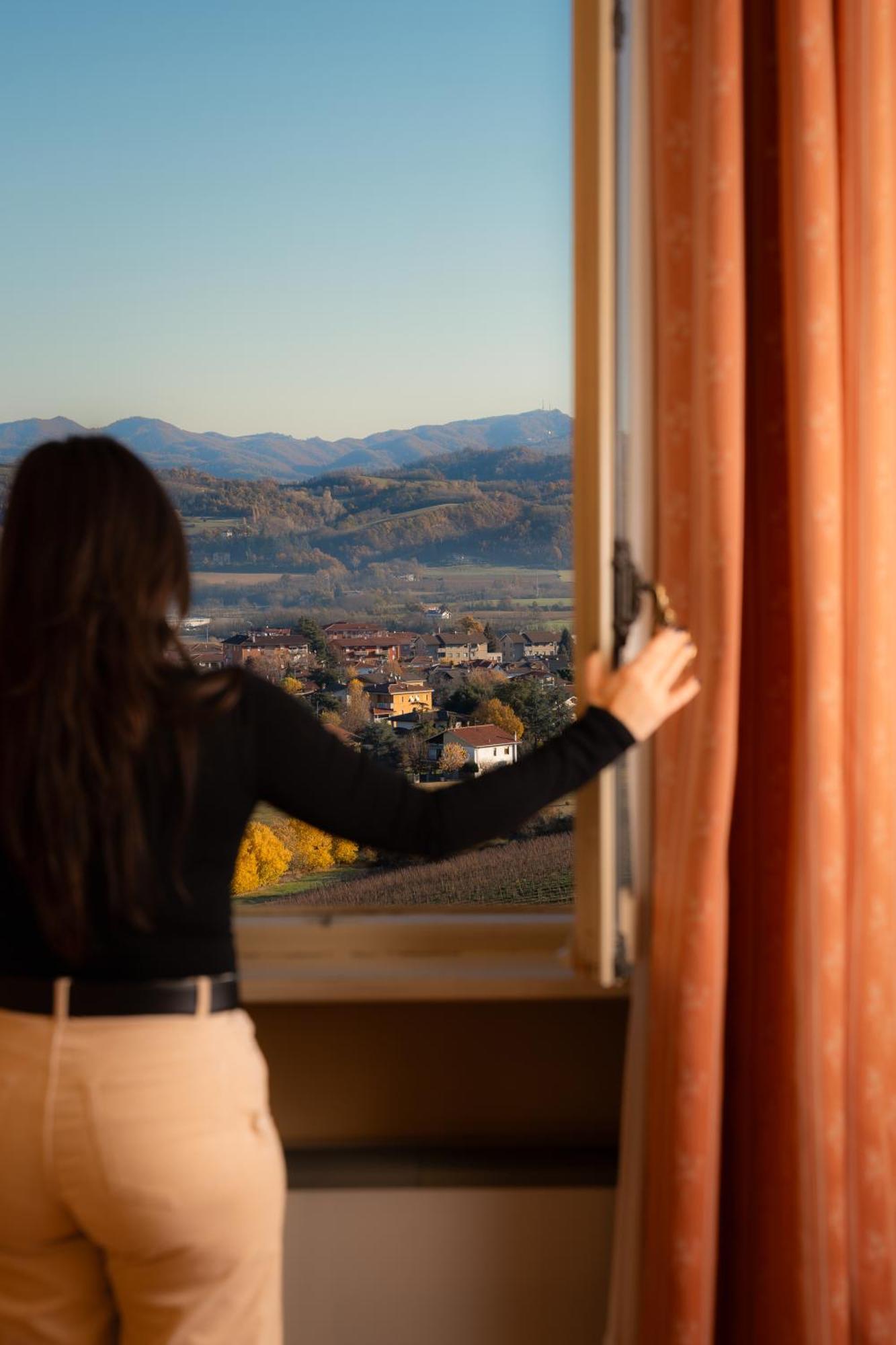 Hotel Villa La Bollina Serravalle Scrivia Ngoại thất bức ảnh