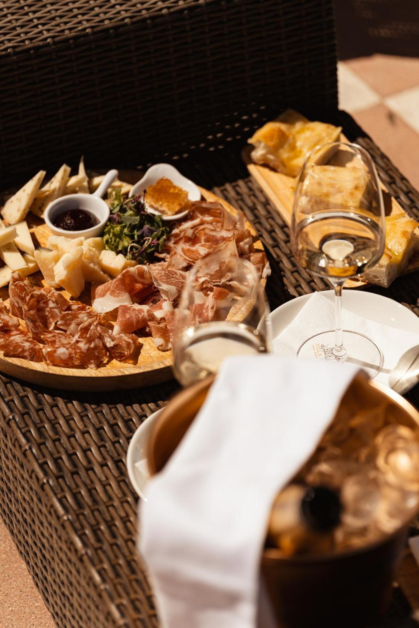 Hotel Villa La Bollina Serravalle Scrivia Ngoại thất bức ảnh