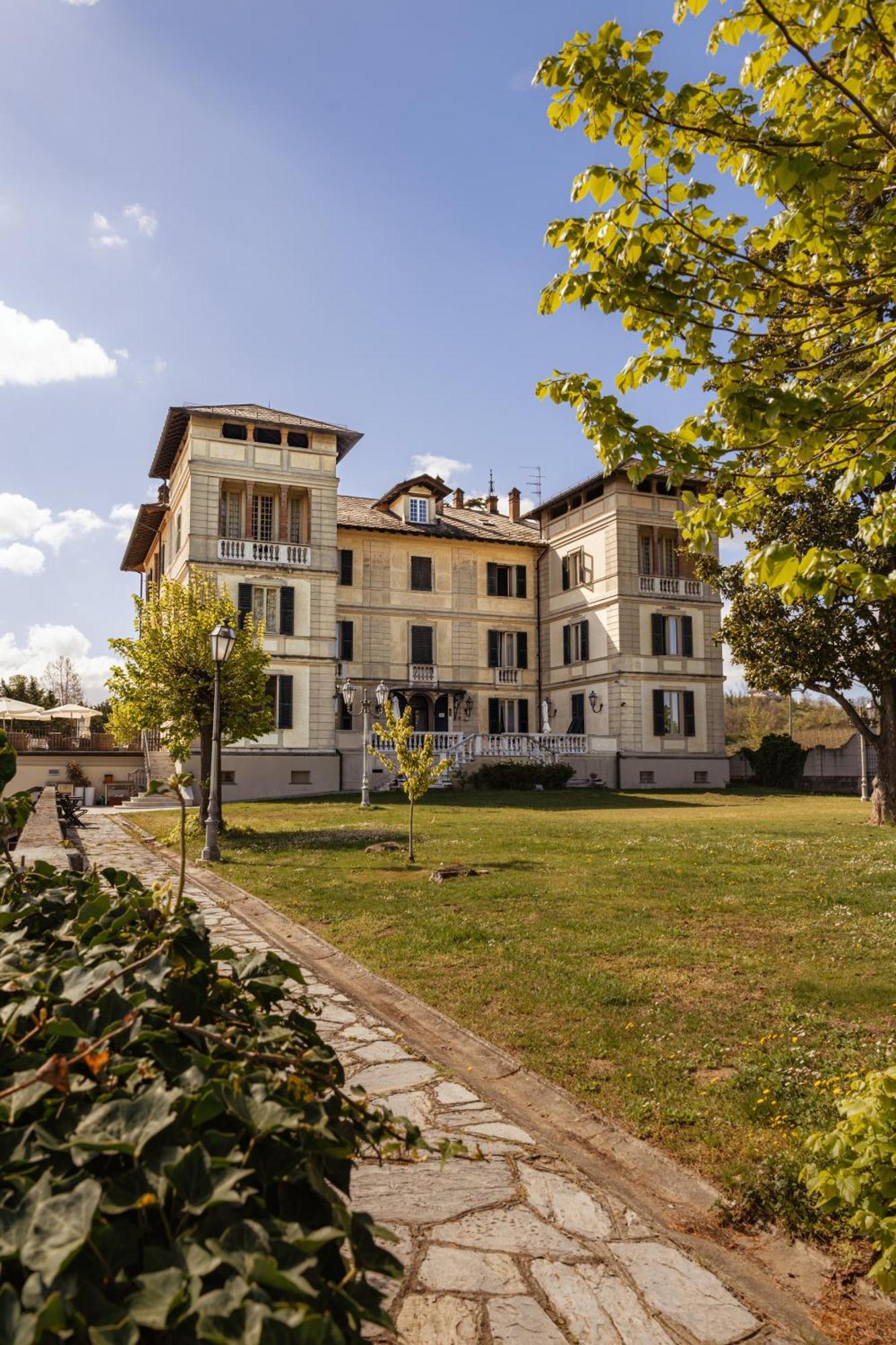Hotel Villa La Bollina Serravalle Scrivia Ngoại thất bức ảnh